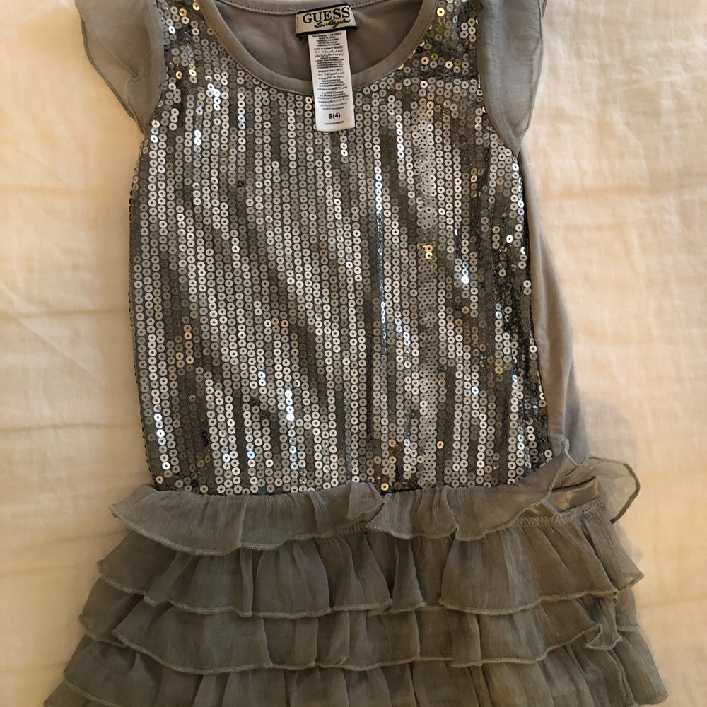 Girls Guess top
